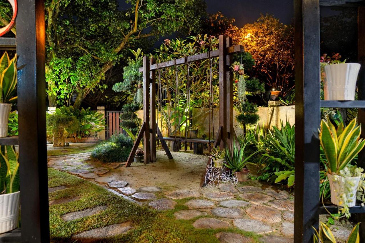 Eco Haus Garden Residential Vila Johor Bahru Exterior foto