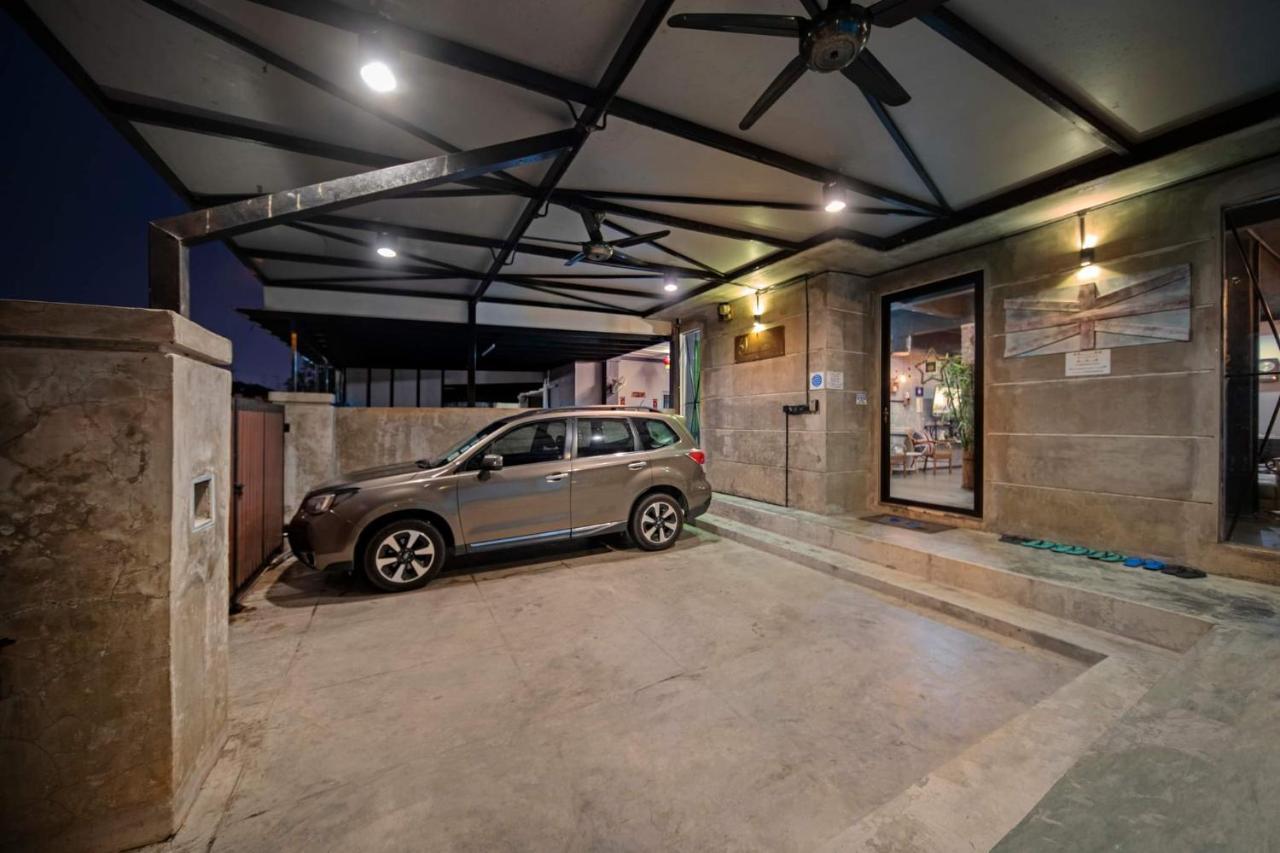 Eco Haus Garden Residential Vila Johor Bahru Exterior foto